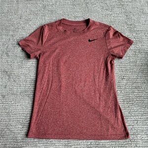 Nike Women's Heathered Red Short Sleeve Tee